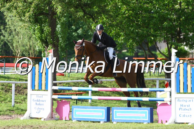 005M6255_Lady_Gluecks A xx.JPG